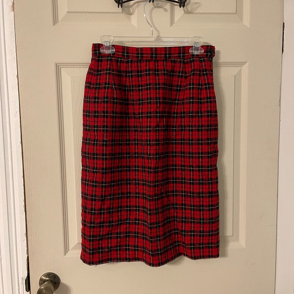 Pendleton Wool Pencil Skirt (Size 8 - fits like a 4 or 6)